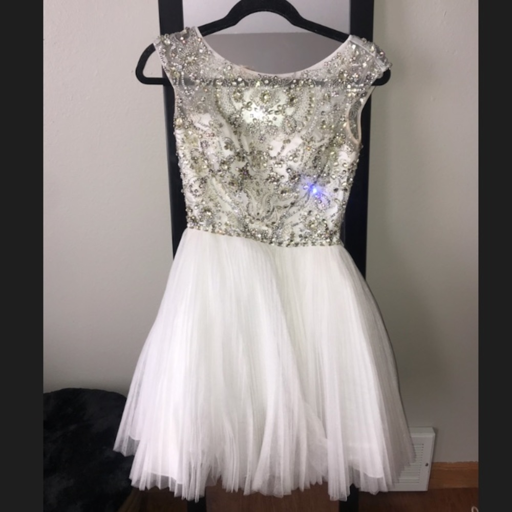 Sherri Hill short white dress